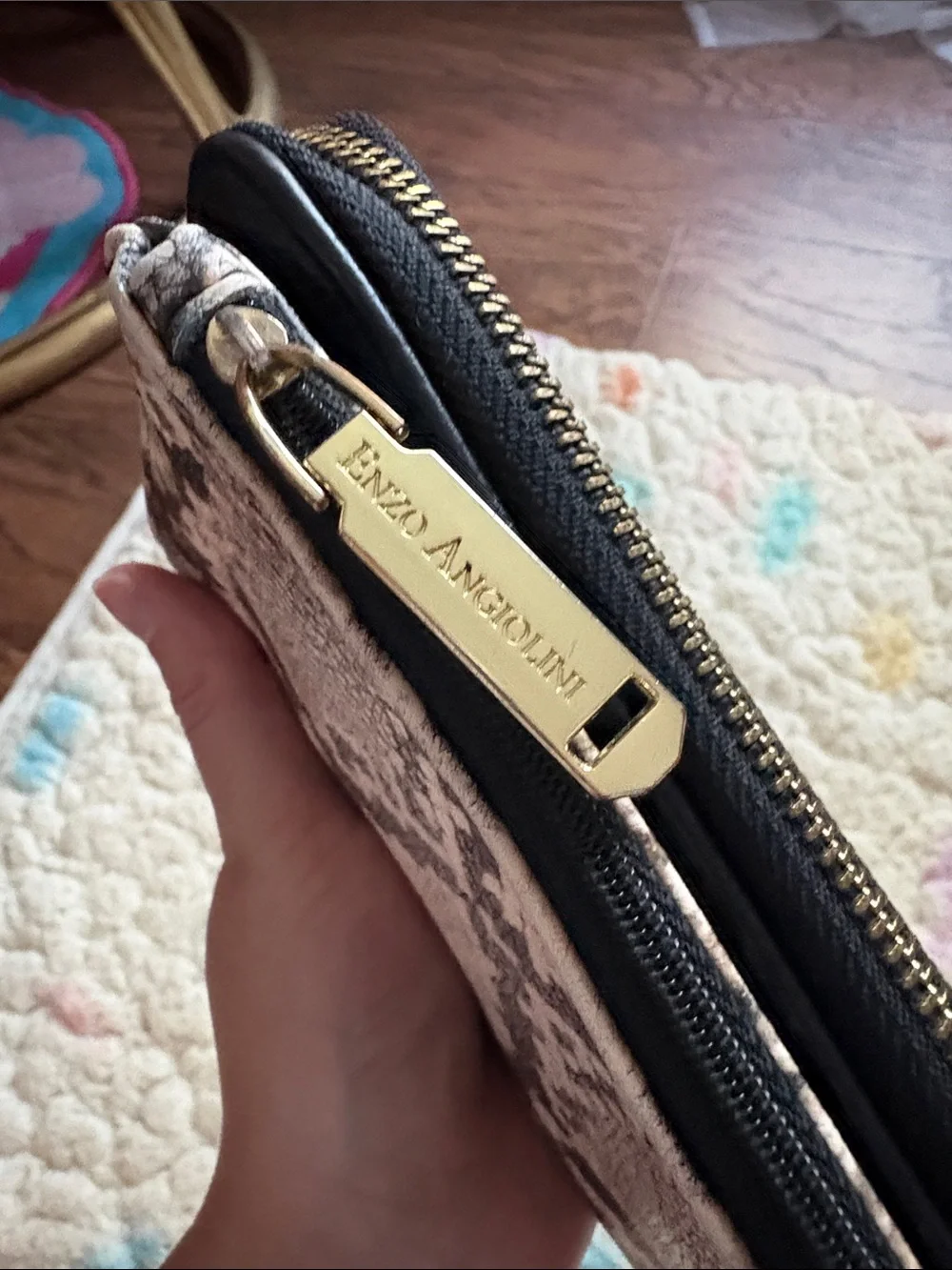Enzo Angiolini Snake Print Zip Wallet